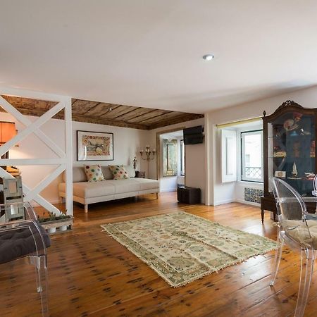 Charming Apartment Travessa Do Alcaide Lisboa Eksteriør bilde