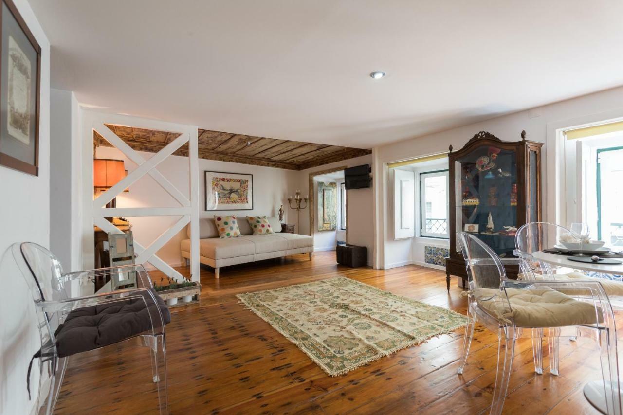 Charming Apartment Travessa Do Alcaide Lisboa Eksteriør bilde